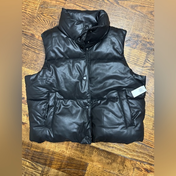 Old Navy - Faux-Leather Puffer Vest size small - Picture 3 of 5